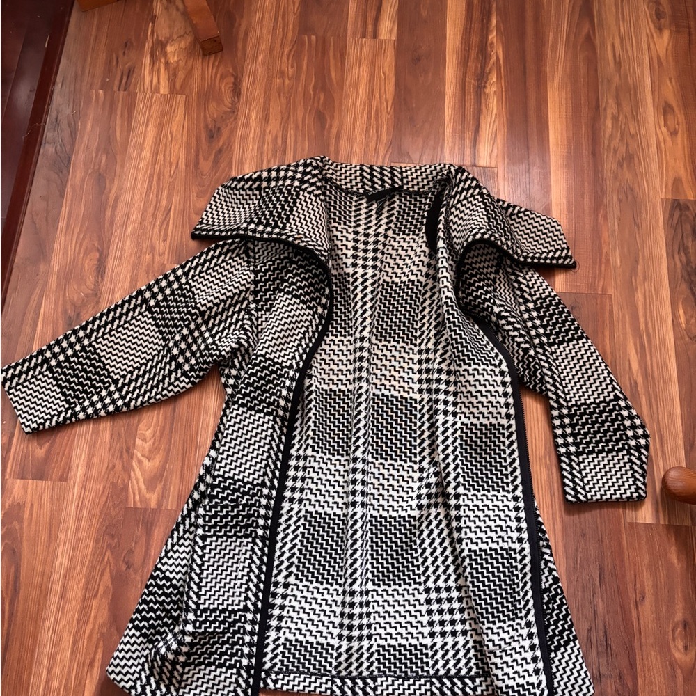Andrea Jovine Monochrome Wool Jacket